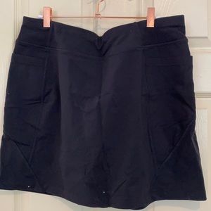 Athleta black skort